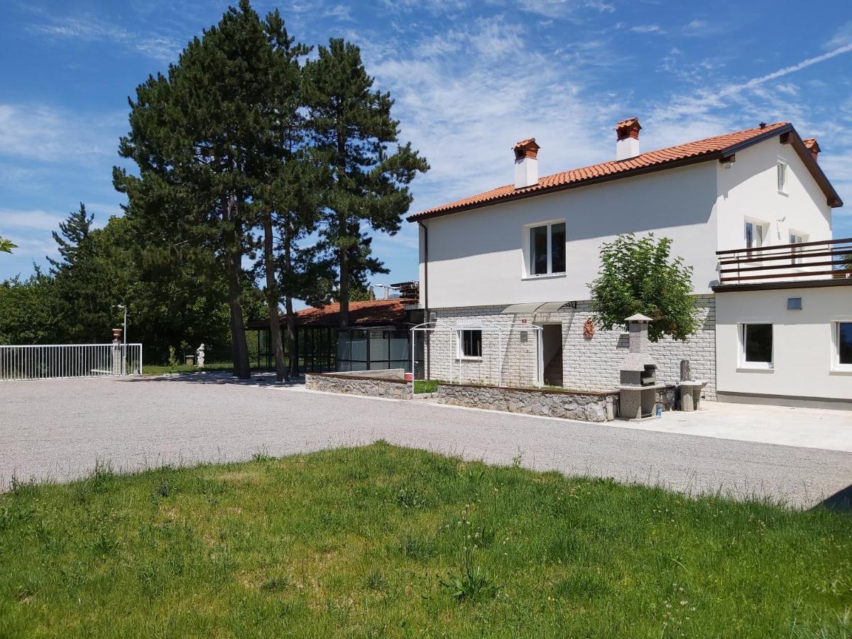 Divaca, Vila Srebrna Exterior photo